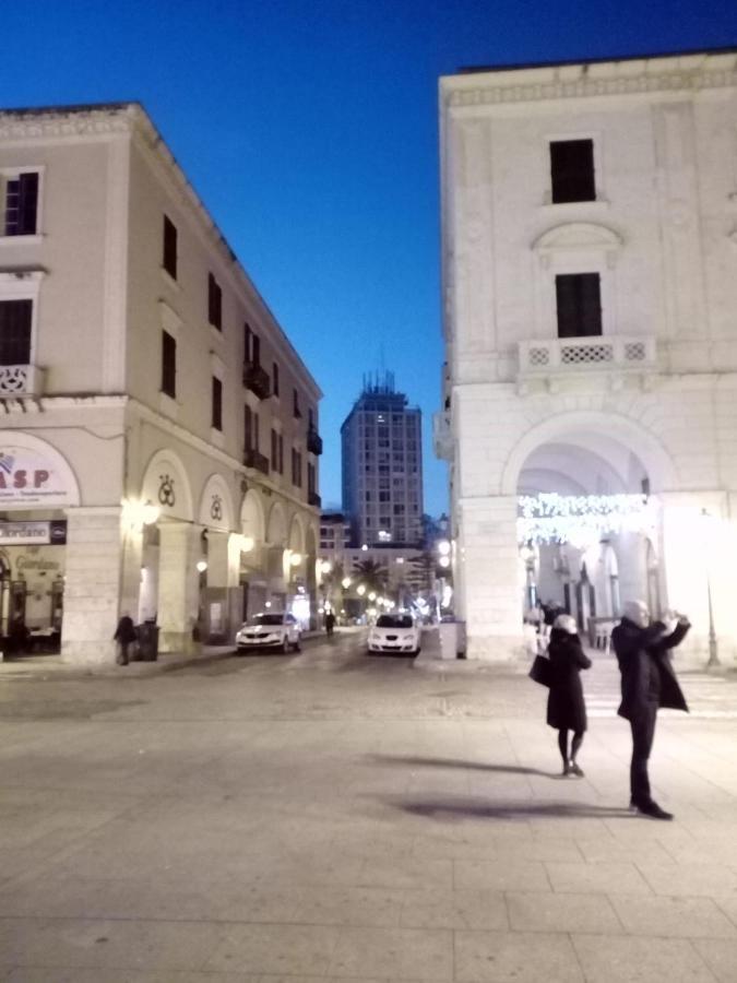 Апартаменты The Tower Centro - Piazza Castello Сассари Экстерьер фото